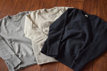 ウエス　両Vスウェット　入荷