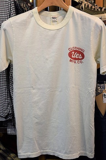 シンプルかつ、肌触りの良い、UESスーピマTシャツ。