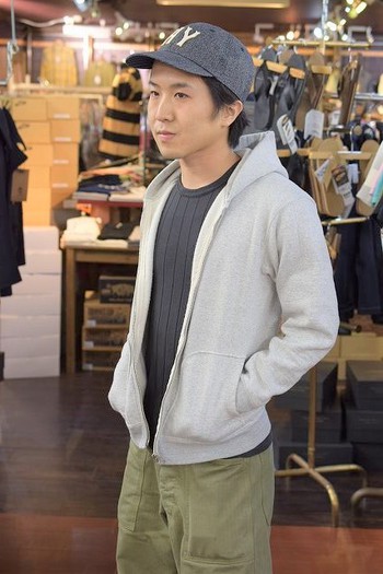 お待たせしました。デラックスウエア フルジップパーカー オートミール入荷　