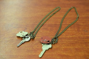 DALEE’Sからアクセサリー入荷いたしました。