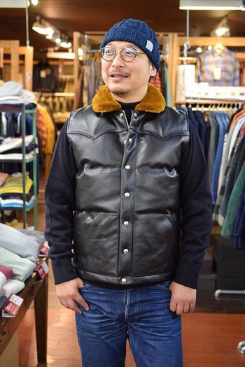 リアルマッコイズ　MOUTON COLLAR HORSEHIDE DOWN VEST　