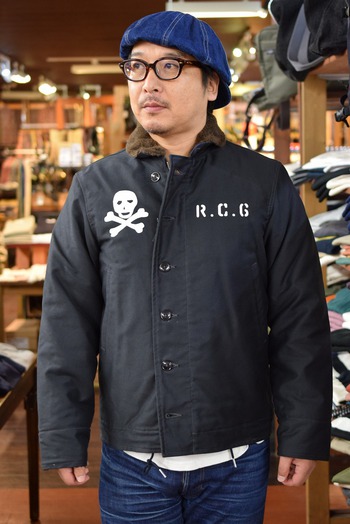 リアル」マッコイズ　N-1デッキジャケット　NAVY カスタム入荷です。