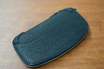 マニフォールド　別注ウォレット入荷です