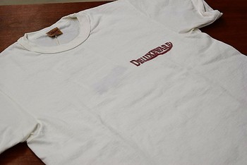 デラックスウェア　期中追加Tシャツ入荷　名刺入れを奪取せよ！