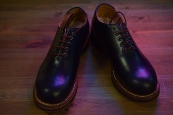 ローリングダブトリオ　シームレスブーツ　WHALE 入荷です