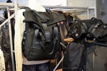 ４社合同イベントDEFY BAGSも勢揃い！