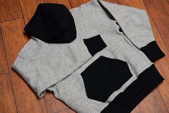 パーカー１枚がリアルに丁度良い　Hooded Parka Dapper’s