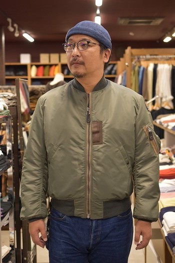 バズリクソンズ　2021FW　MA-1 “ALBERT TURNER & CO., INC.”を着る