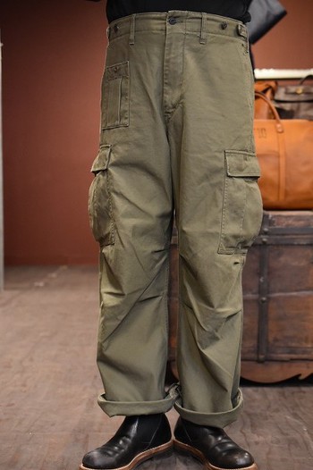 ナイジェルケーボン ARMY CARGO PANT DARK GREEN BACK SATIN 入荷です