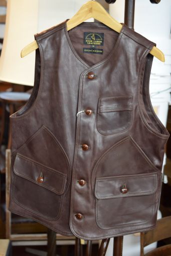 HIGH LARGE LEATHERS　レザーベスト　Arbuckle