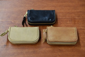バッファロートラックス　ミニウォレット入荷です
