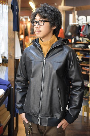 ガチでカッコいい。Y’2 LEATHER OIL HOODED PARKA 　