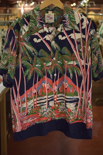 サンサーフ　DUKE KAHANAMOKU COCONUT PALMS＆DIAMOND HEAD