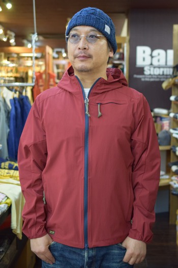 コリンボ　MAXMILAIN WIND PARKA　今が着頃です!!