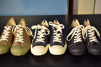 クッシュマン　スニーカー入荷