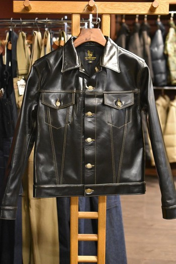 ファインクリークレザーズ　HAMPTON　入荷となります