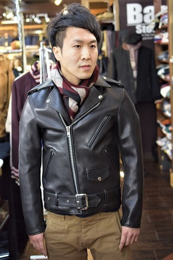 遂に入荷！ファインクリークレザーズ LEON THE Nostar