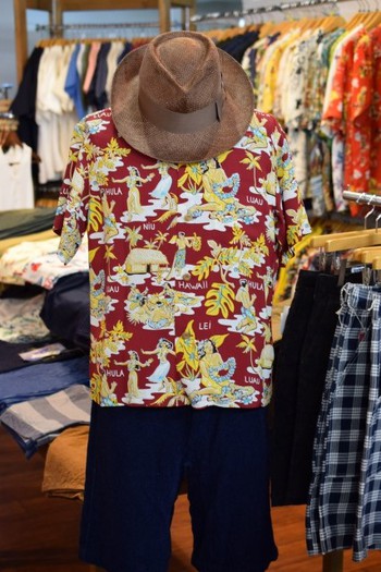 盛夏コーナーの完成です!!