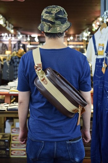 コリンボ　HINSON WEATHER BEATER 　VIRDEN TAIL CONTAINER　在庫ございます