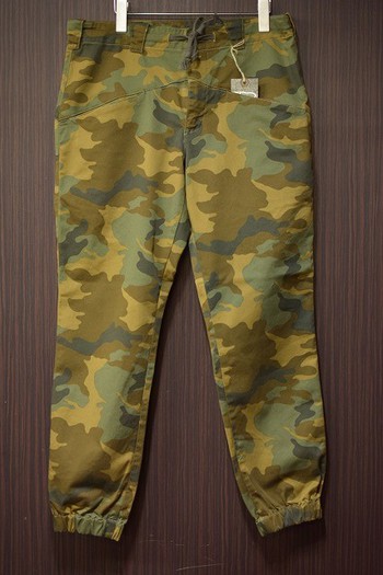コリンボから新作AVIANO OPERATOR PANTS入荷。