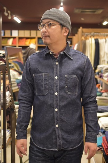 UES 　デニムワークシャツ　500954　入荷です