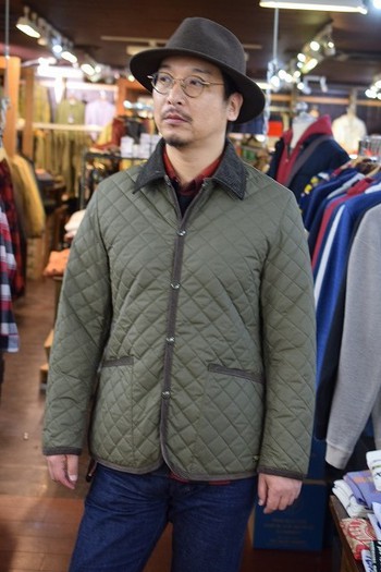 コリンボ　キルティングジャケット　UTICA BARN QUILTED JACKET