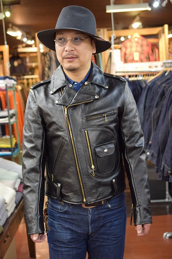 サイズ比較　JELADO REBEL JACKET VS REAL McCOYS J-24