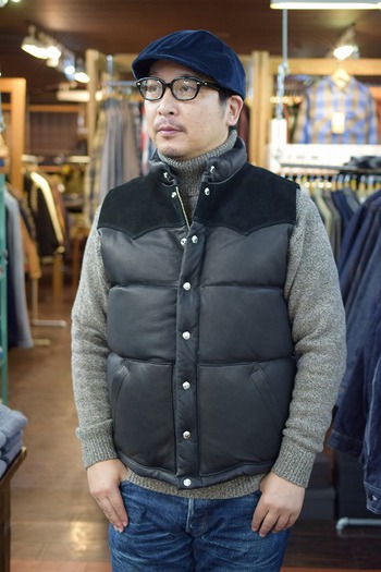 リアルマッコイズ　ディアスキンダウンベスト　入荷です