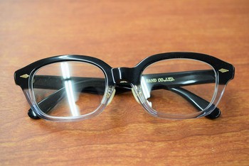 GLAD HAND から 新作眼鏡入荷です！