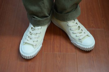 リアルマッコイズ ミリタリーキャンバススニーカー 履いてみた