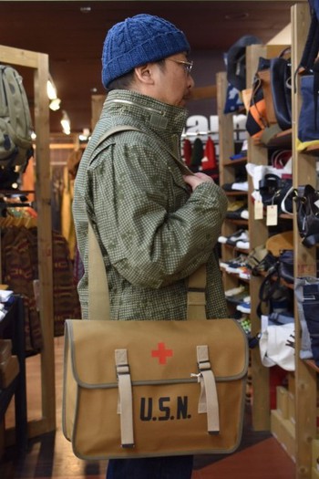 REAL McCOYS MA13102 USN MEDIC BAG ブラウン