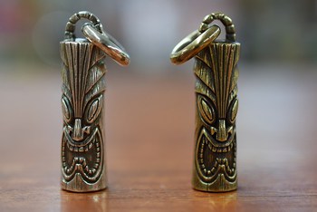 クッシュマン　TIKIペンダントトップ