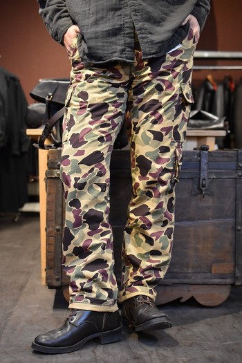 リアルマッコイズ　BEO GAM CAMOFLAGE TROUSERS　入荷です