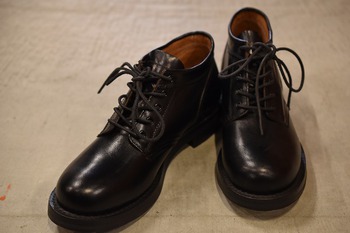 ローリングダブトリオ　COUPEN ALL BLACK  HOUSE HIDE　在庫ございます。