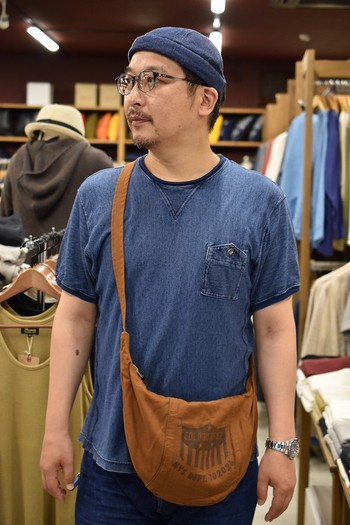 コリンボ　ZW-0703 LUNA PARK HALF MOON BAG 　入荷です