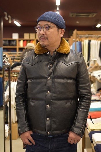 リアルマッコイズ MJ17123 MOUTON COLLAR HORSEHIDE DOWN VEST サイズ感