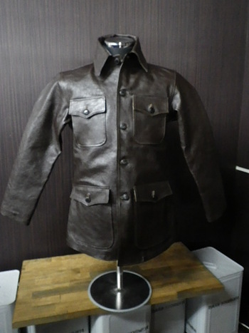 ダリーズ　GLEG COAT　入荷