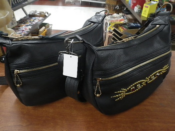 クッシュマン　レザーショルダーバッグ　再入荷