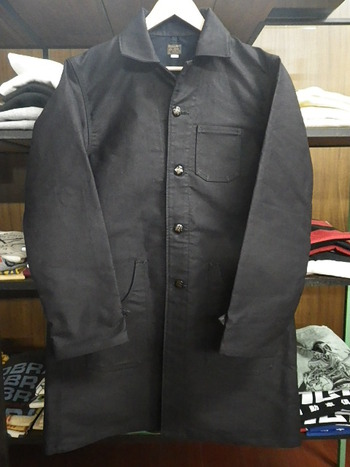 デラックスウエア　CHARCOAL COAT　入荷