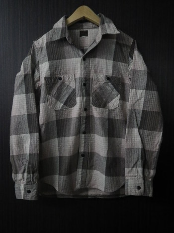 デラックスウエア　MELT SPRING SHIRT 　HV-16入荷