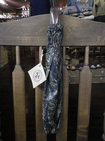 コリンボ　FOLDING CAMO-UMBRELLA　入荷