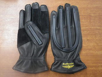 トイズマッコイ　BECK SPRING GLOVES　TMA1411入荷