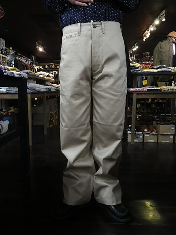 クッシュマン　チノトラウザー　入荷