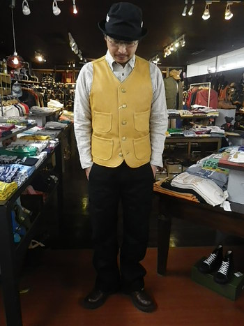コリンボ　MIDAS TRAPPER ELDRDGE VEST 着用