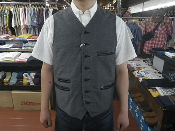 シュガーケーン　“12.5oz. COTTON PRINT MOLESKIN VEST”　ご紹介