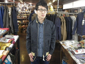 コリンボ　BETHPAGE SHORT JACKET　ネイビー　入荷