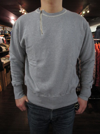 ユニオンガーメント　　Stipe SweatオフセットZIPスウェットご紹介