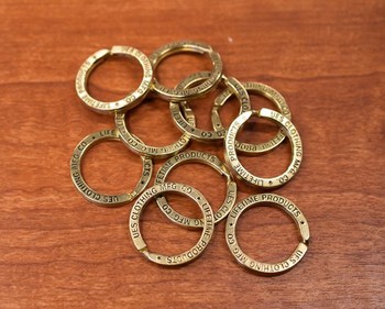 ウエス　人気の真鍮小物入荷となります。