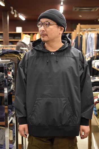 コンフィー　CMF2201-J10C RW HOODIE 3LAYER 　入荷です
