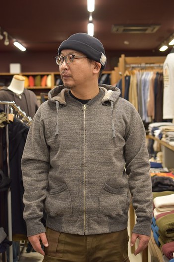 デラックスウエア　別注後付けフルジップパーカー　黒杢　本日入荷となります